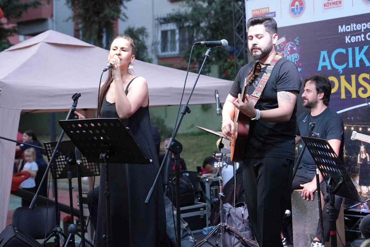 MALTEPE BELEDİYESİ YAZ AKŞAMLARINI KÜLTÜR VE SANAT ETKİNLİKLERİYLE RENKLENDİRMEYİ...