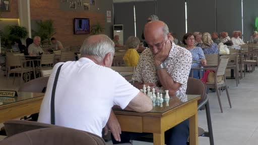 Manisa'da emeklileri mutlu eden hizmet