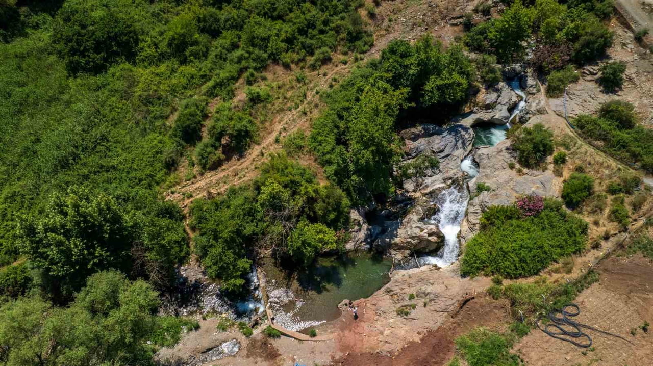 MANİSA'NIN SALİHLİ İLÇESİNDE BULUNAN VE EFSANELERE GÖRE LİDYALI KRALLARIN VE FRİGYA KRALI MİDAS'IN...