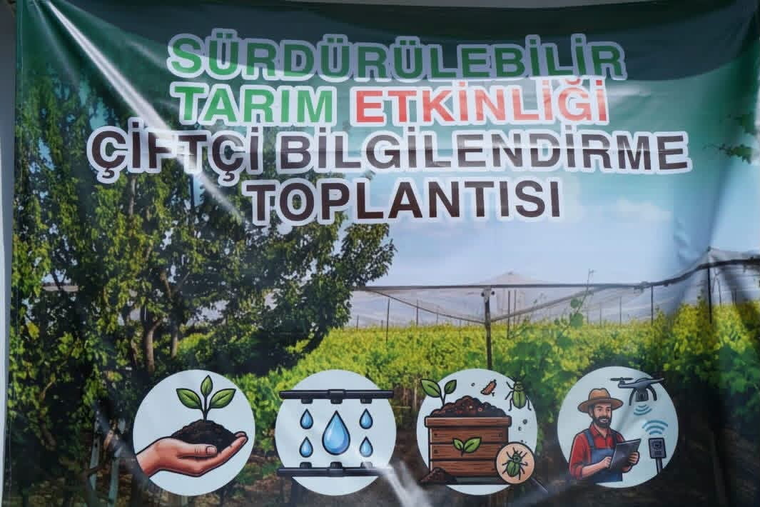 MANİSA'NIN SARIGÖL İLÇESİNDE DÜZENLENEN "SÜRDÜRÜLEBİLİR TARIM ETKİNLİĞİ ÇİFTÇİ BİLGİLENDİRME...