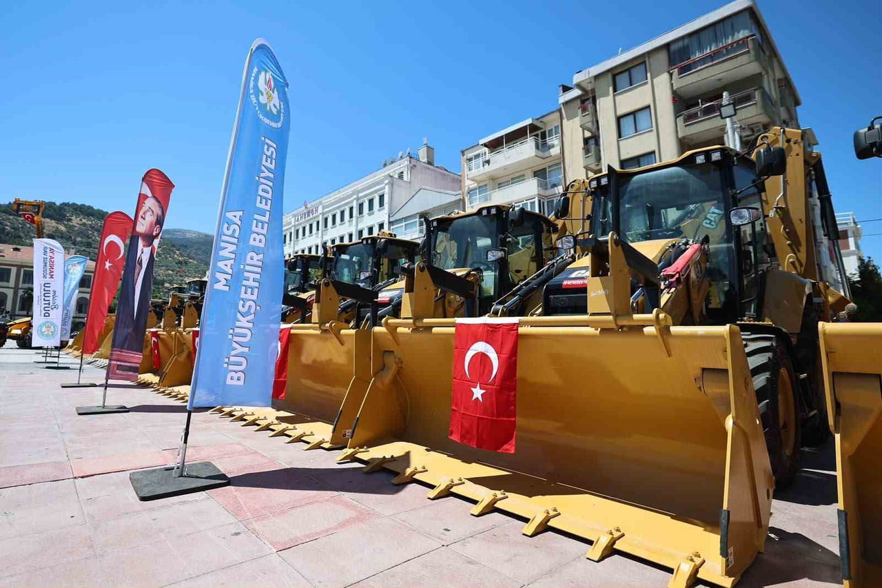 MANİSA BÜYÜKŞEHİR BELEDİYESİ, ÖZELLİKLE AFET VE YANGINLARA MÜDAHALE KAPASİTESİNİ ARTIRMAK AMACIYLA...