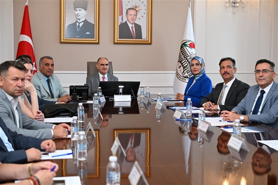 MANİSA İL İSTİHDAM VE MESLEKİ EĞİTİM KURULU TOPLANTISINDA YILIN İLK 6 AYLIK İSTİHDAM VERİLERİ...