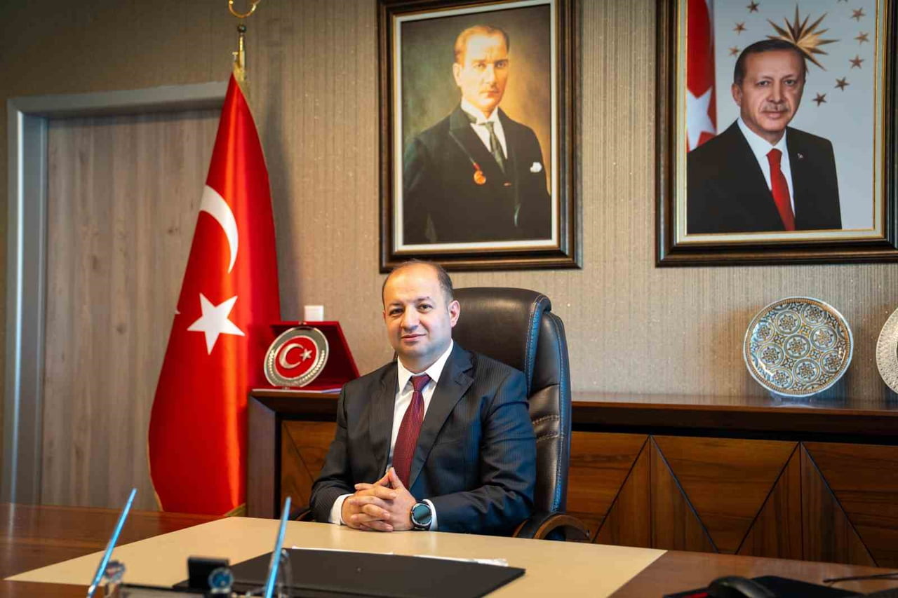 MANİSA İL SAĞLIK MÜDÜRÜ UZM. DR. MEHMET FATİH ZEREN, ETKİSİNİ ARTIRAN HAVA SICAKLIKLARININ...