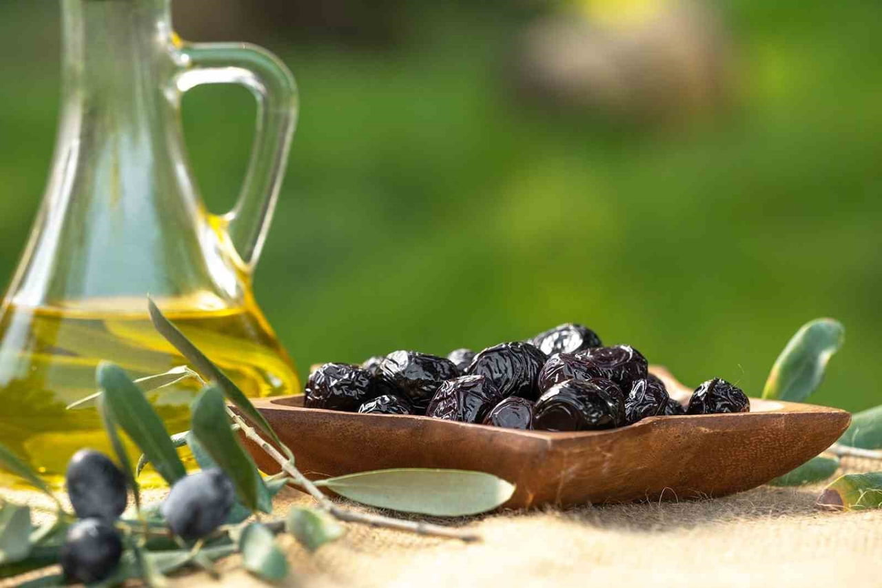 MARMARA ZEYTİN TARIM SATIŞ KOOPERATİFLERİ BİRLİĞİ (MARMARABİRLİK), ORTAK ÜRETİCİLERİN ARTAN ÜRETİM...