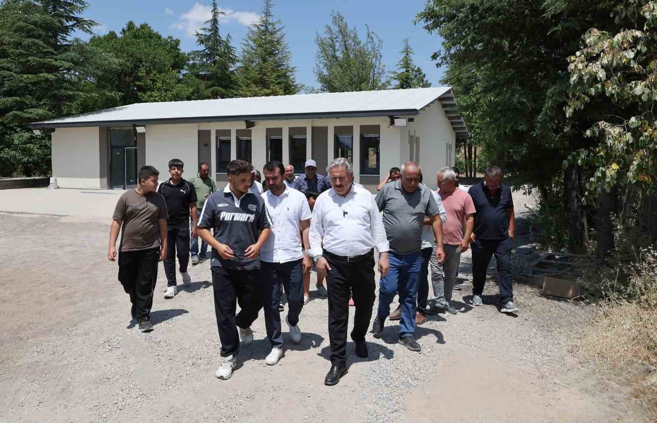 MELİKGAZİ BELEDİYE BAŞKANI DOÇ. DR. MUSTAFA PALANCIOĞLU, ÇALIŞMALARI YERİNDE İNCELEDİ...