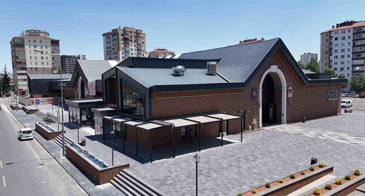MELİKGAZİ’NİN GÖZDE SANAT MERKEZİ SANAT MELİKGAZİ’NİN YIL SONU RESİM SERGİSİ, ŞEHRİN GASTRONOMİ...