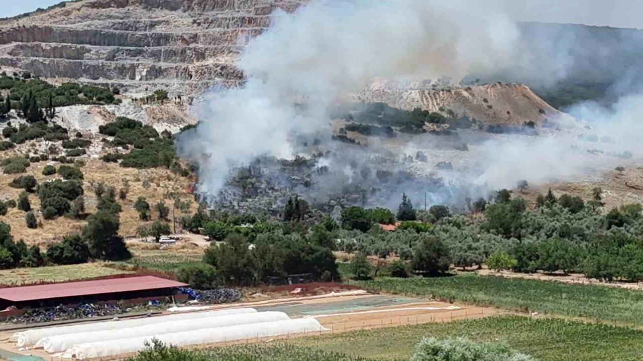 MENTEŞE ORHANİYE MAHALLESİ HAMURSUZ TEPESİ MEVKİİNDEKİ MAKİLİK ALANDA ÇIKAN YANGIN İTFAİYE, ARÖZÖZ...