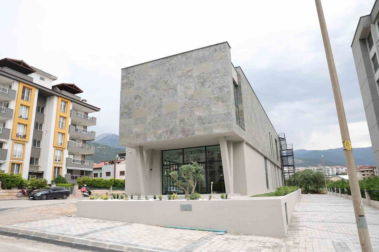 MERKEZEFENDİ BELEDİYESİ TARAFINDAN SERVERGAZİ MAHALLESİ'NDE YAPIMI SÜRDÜRÜLEN FAİK KAPLAN...