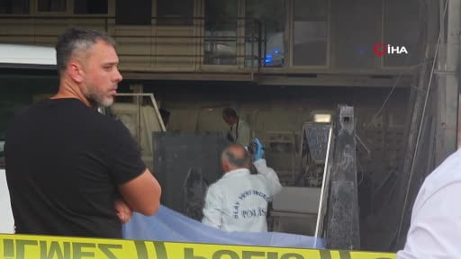 Mermer yüklü kamyonettin açılan kapağın genç kadının sonu oldu