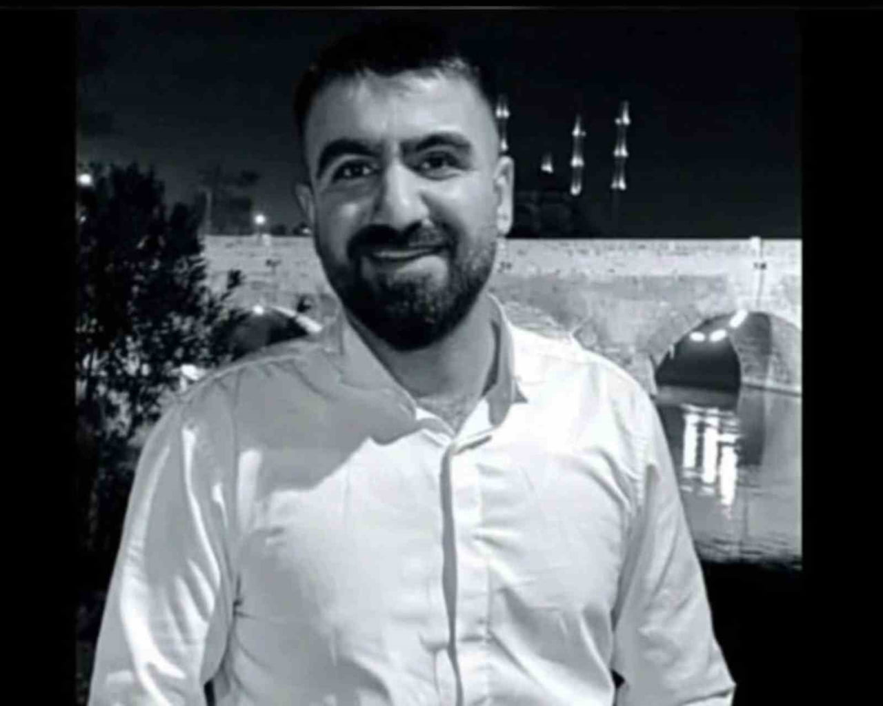 MERSİN'İN MUT İLÇESİNDE SEBZE YÜKLÜ KAMYONUN DEVRİLMESİ SONUCU AĞIR YARALANAN 26 YAŞINDAKİ SÜRÜCÜ...