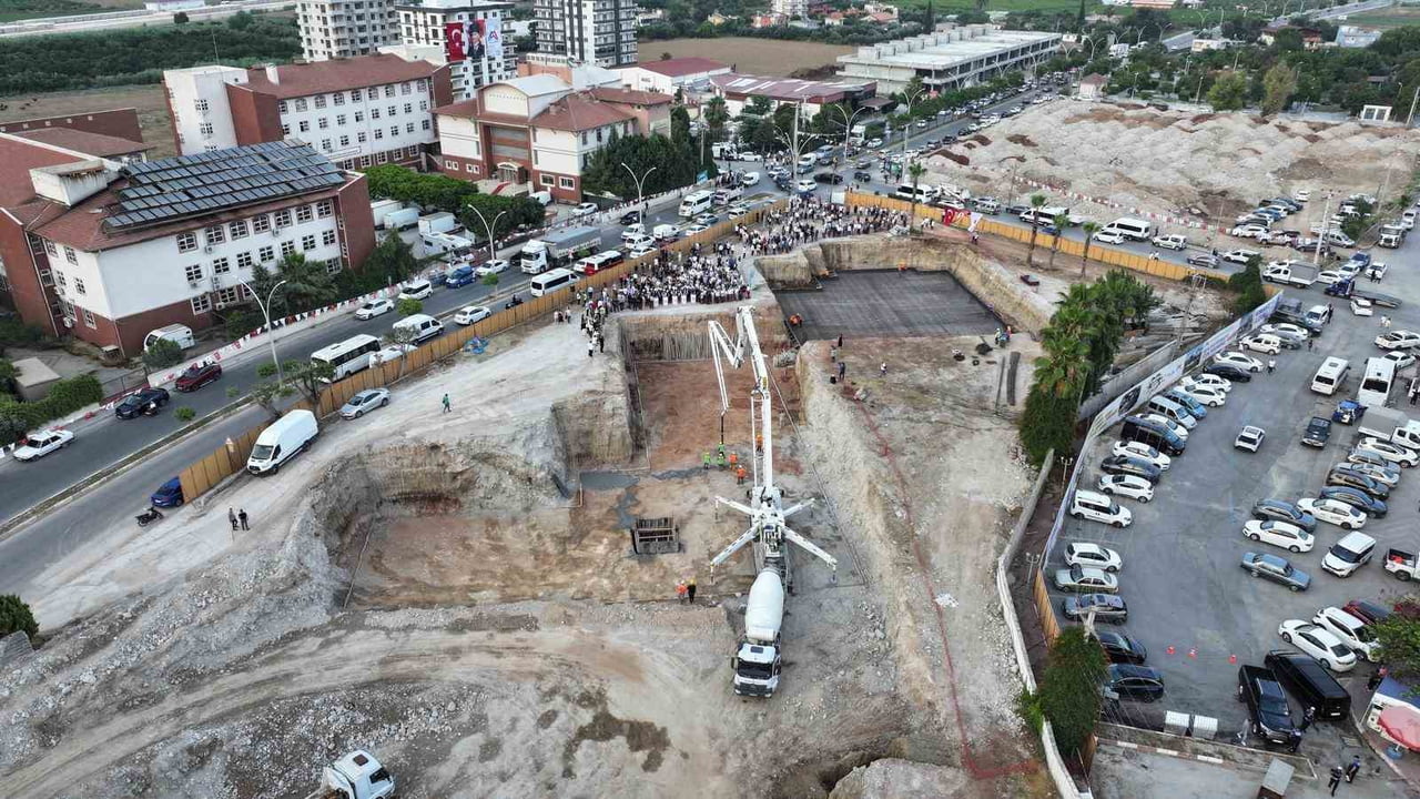 MERSİN BÜYÜKŞEHİR BELEDİYESİ TARAFINDAN TARSUS ŞELALESİ YANINDA YAPIMINA BAŞLANAN ŞELALE KÜLTÜR...