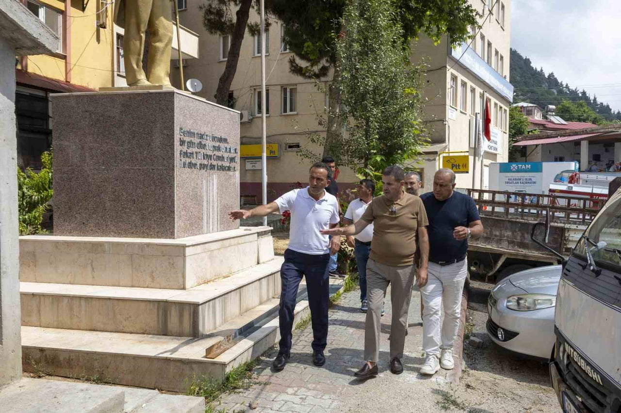 MEZİTLİ BELEDİYE BAŞKANI AHMET SERKAN TUNCER, KIRSAL MAHALLELERDE VATANDAŞLAR VE MUHTARLARLA BİR...