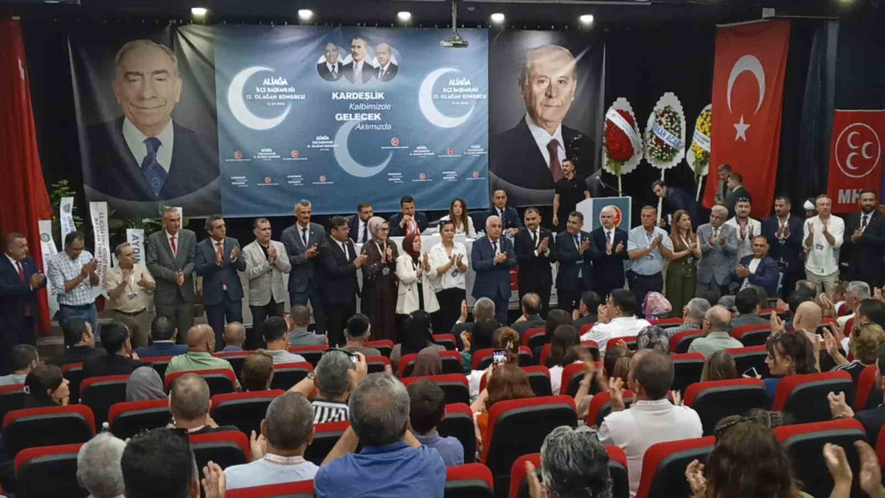 MHP ALİAĞA İLÇE BAŞKANLIĞININ 15. OLAĞAN KONGRESİ, ALİAĞA BELEDİYESİ MECLİS SALONU'NDA...