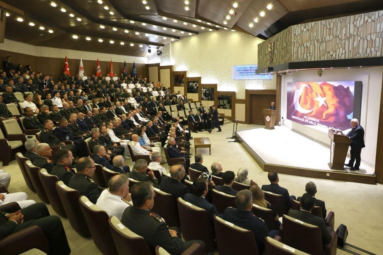 MİLLÎ SAVUNMA BAKANI YAŞAR GÜLER, 15 TEMMUZ DEMOKRASİ VE MİLLÎ BİRLİK GÜNÜ DOLAYISIYLA MİLLÎ...