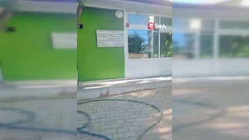 Minareden yangın uyarısı: "Bir kıvılcım Yeşil Vatanı yok edebilir"