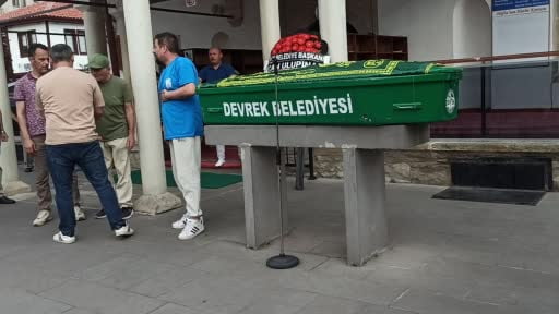 Misafirliğe gittiği arkadaşının evinde hayatını kaybetti
