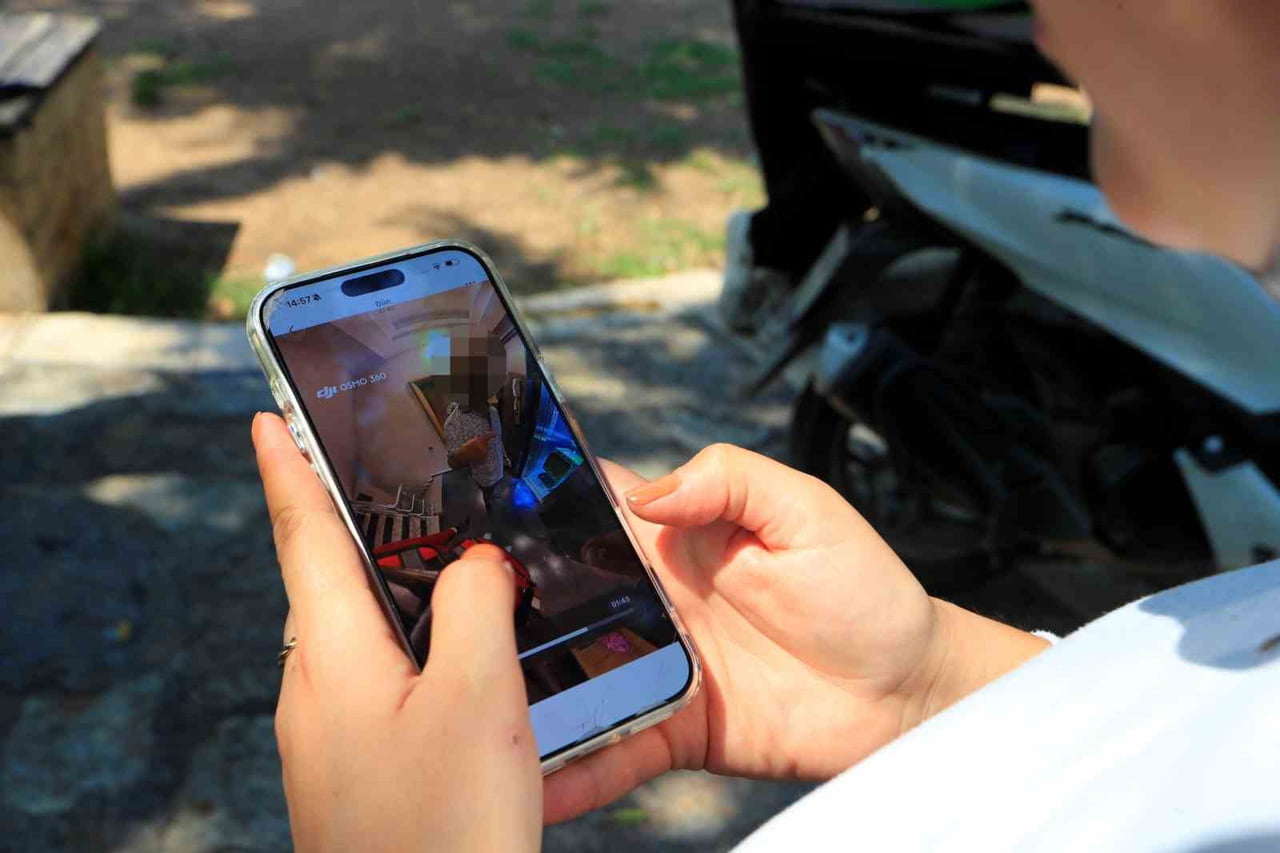 MOTOKURYE OLARAK ÇALIŞAN ZEHRA YUMAKOĞULLARI