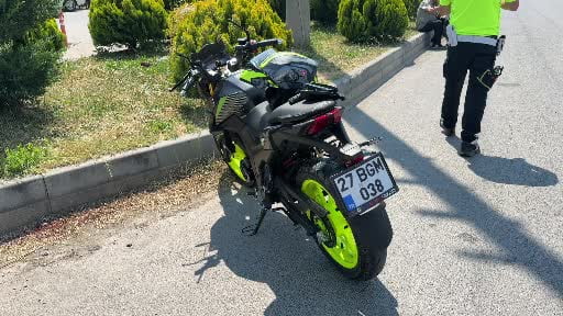 Motosiklet ile elektrikli motosiklet çarpıştı: 1 yaralı