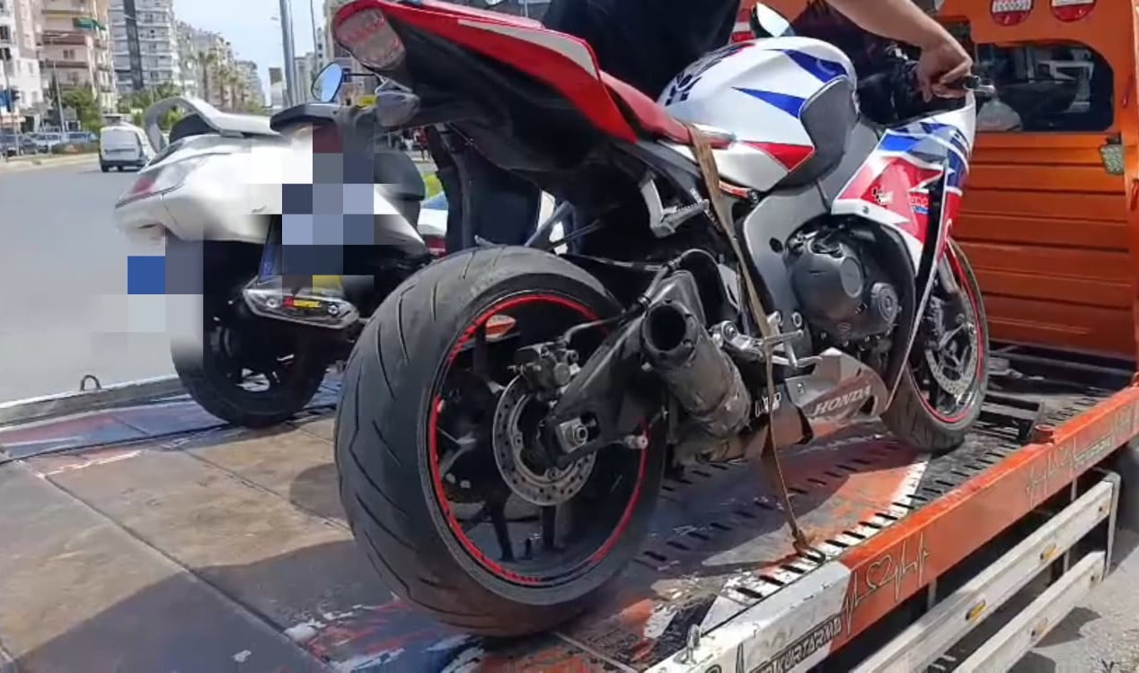 MOTOSİKLET TRAFİKTEN MEN EDİLDİ.