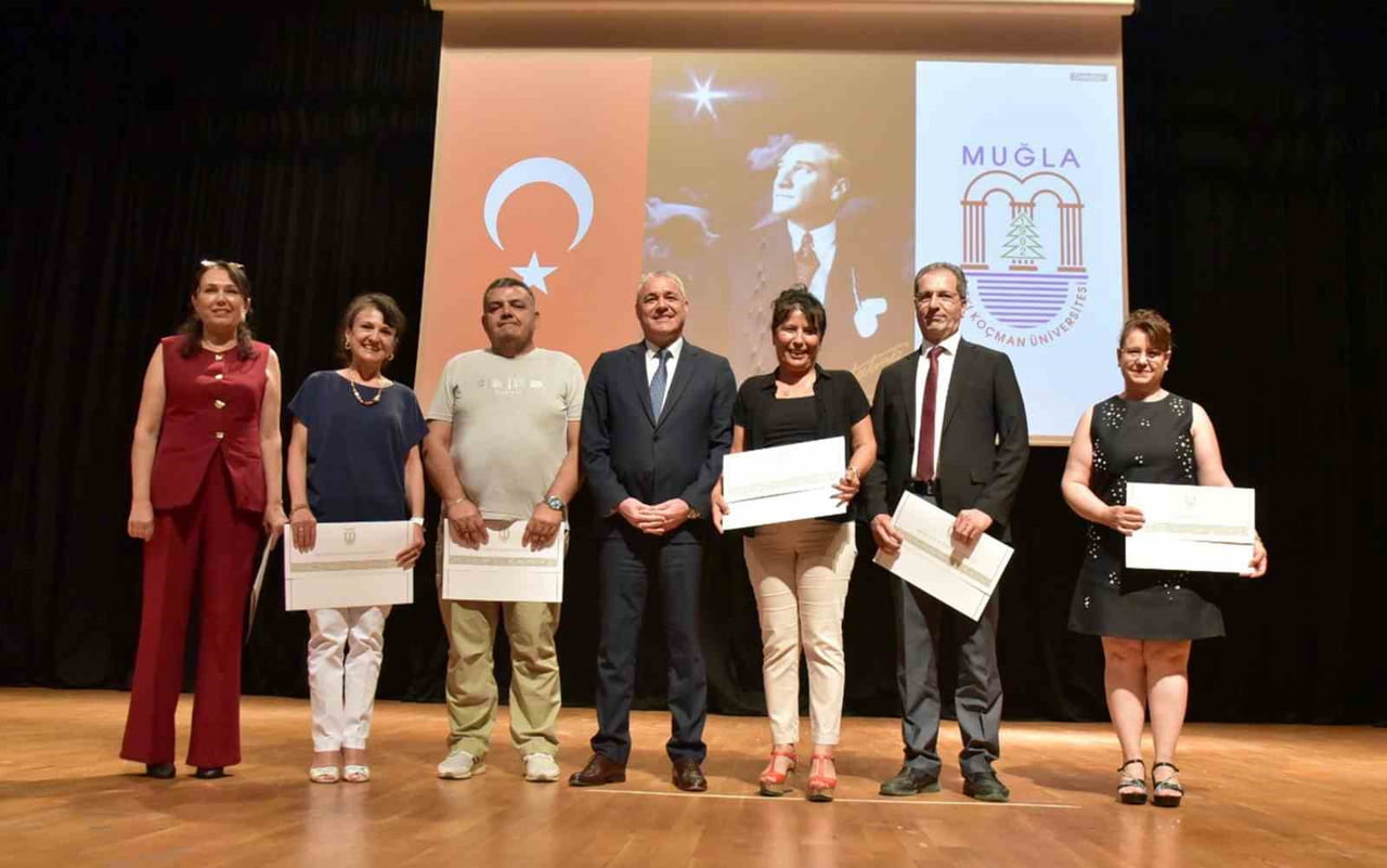 MSKÜ’DE AKADEMİK VE İDARİ PERSONEL İÇİN GURUR GÜNÜ