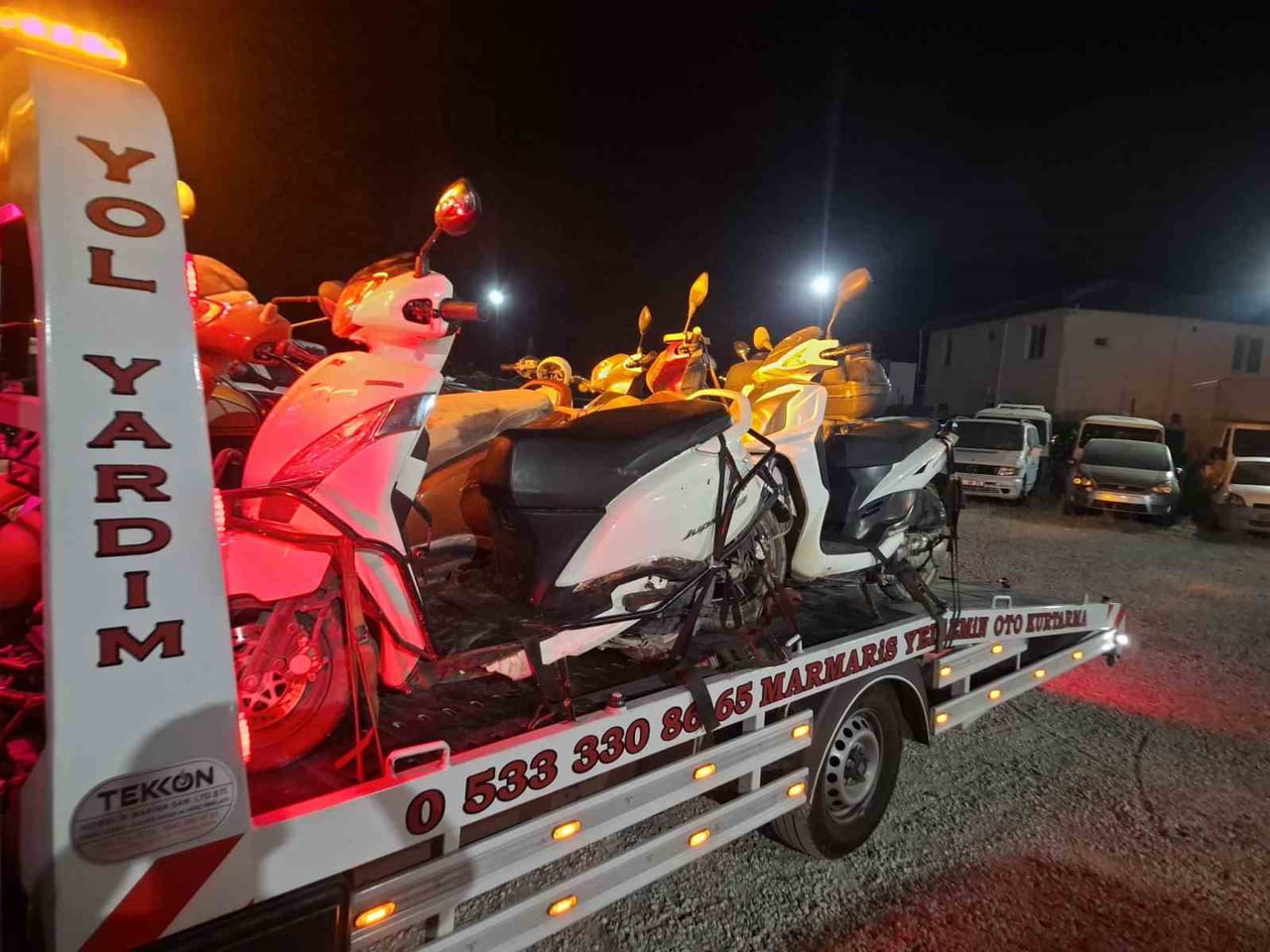 MUĞLA'NIN DATÇA İLÇESİNDE POLİS EKİPLERİNCE PLAKASIZ MOTOSİKLETLERE YÖNELİK GERÇEKLEŞTİRİLEN...