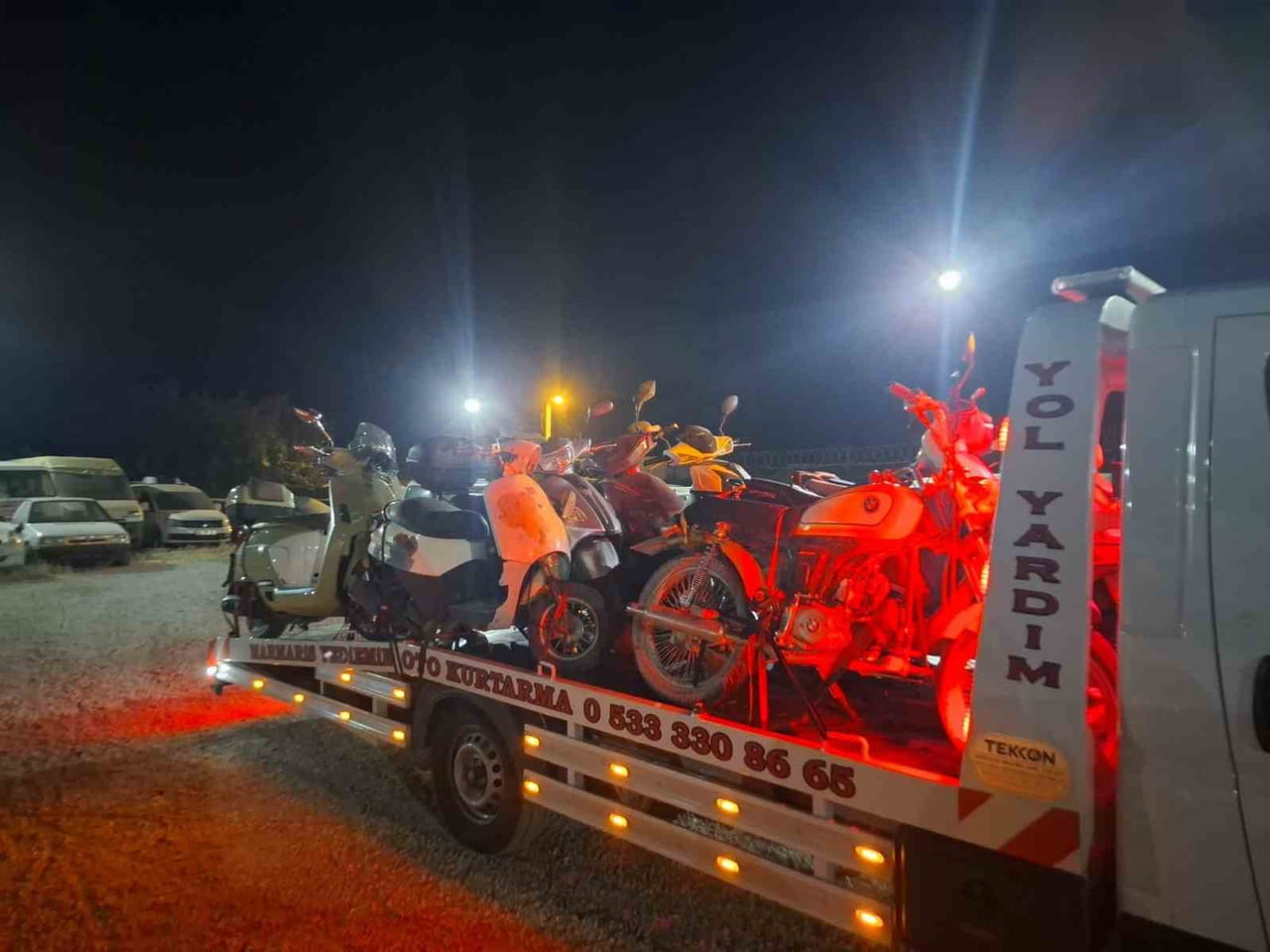MUĞLA'NIN DATÇA İLÇESİNDE POLİS EKİPLERİNCE PLAKASIZ MOTOSİKLETLERE YÖNELİK GERÇEKLEŞTİRİLEN...