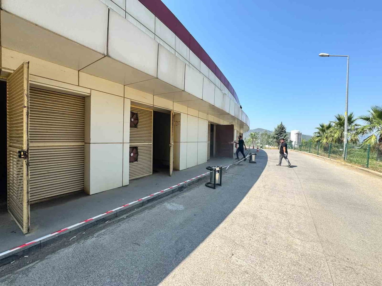MUĞLA'NIN ORTACA İLÇESİNDEKİ ORTACA DEVLET HASTANESİ'NDE ÇIKAN YANGIN PANİKLETİRKEN, HASTALAR...