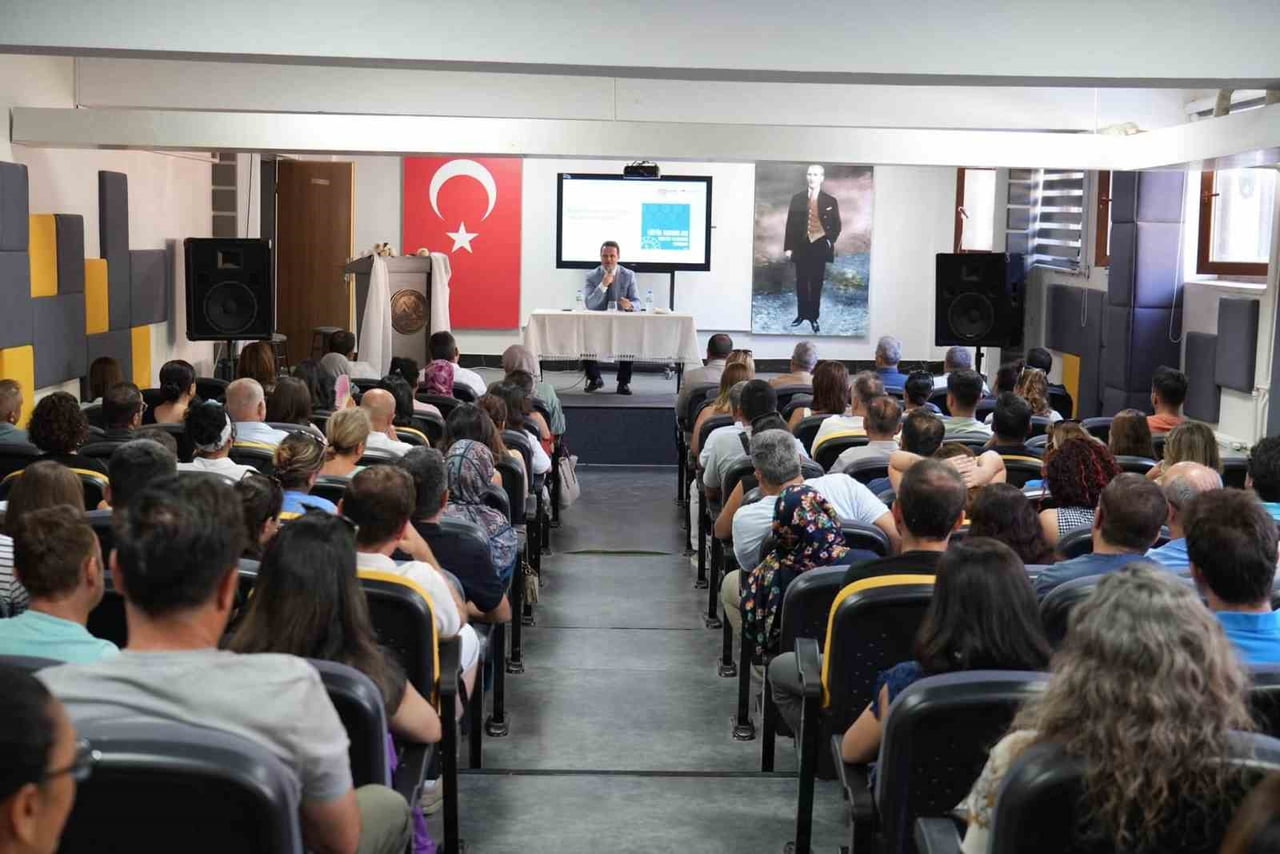 MUĞLA’DA EĞİTİM KURUMLARINDA YENİ DÖNEM: YÖNETİCİ ADAYLARI GELECEĞE HAZIRLANIYOR