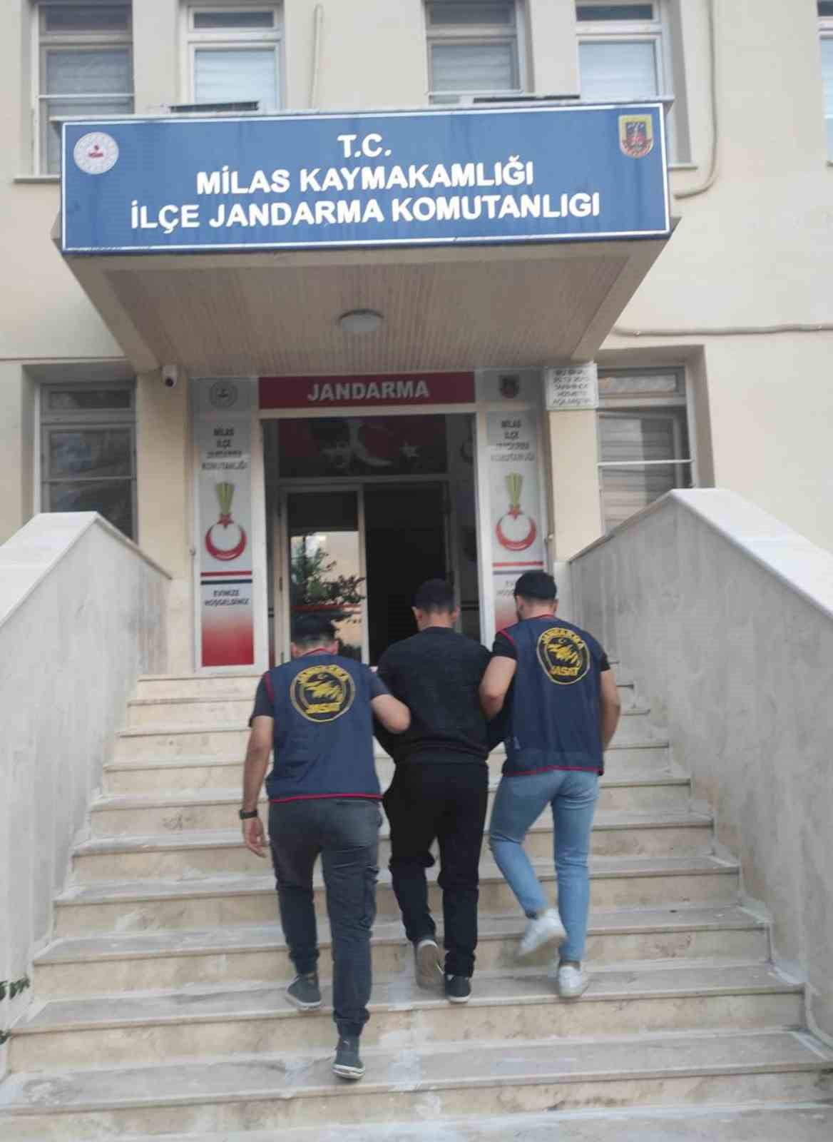 MUĞLA İL JANDARMA KOMUTANLIĞINCA, HAZİRAN AYINDA GERÇEKLEŞTİRİLEN ÇALIŞMALARDA DEĞİŞİK SUÇLARDAN...