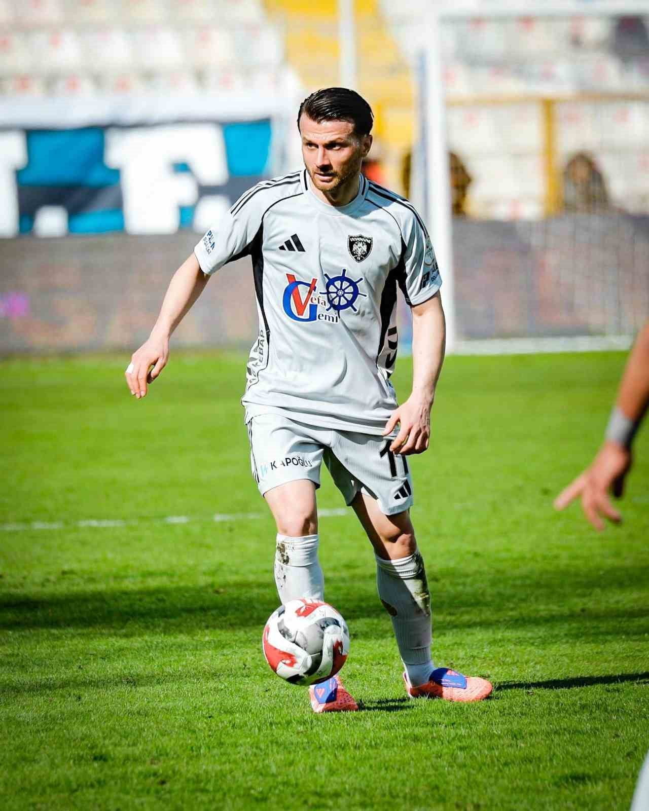 MURAT CEM AKPINAR