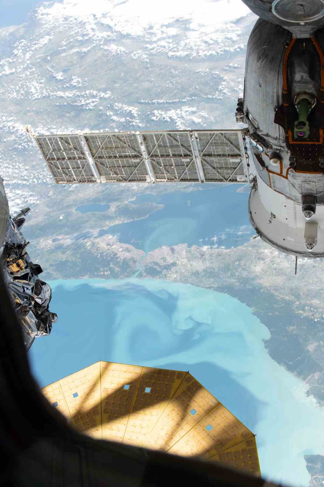 NASA'NIN PACE UYDUSU İLE ULUSLARARASI UZAY İSTASYONU'NDAN (ISS) ÇEKİLEN GÖRÜNTÜLERDE KARADENİZ...
