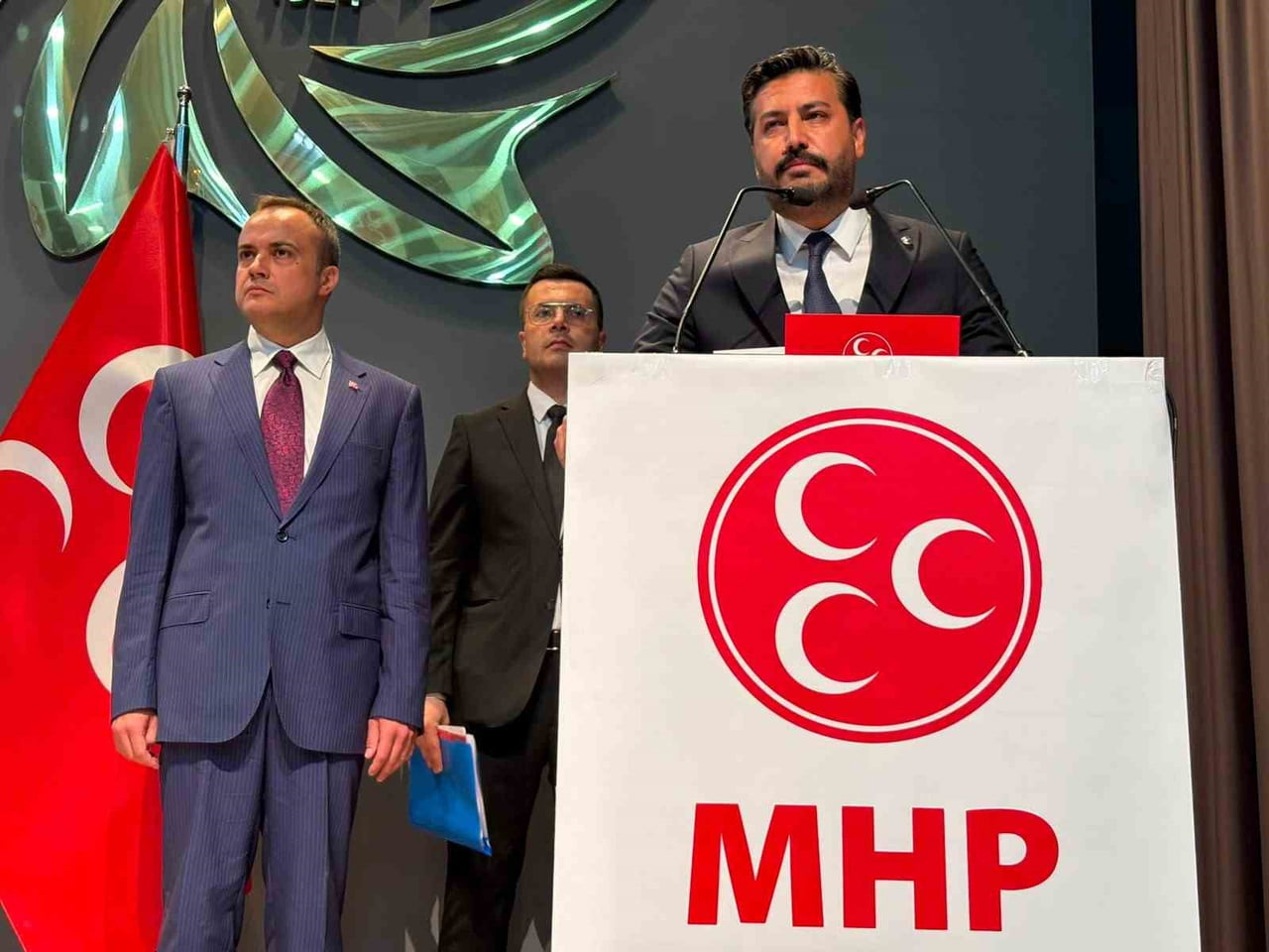 NAZİLLİ 15. OLAĞAN KONGRESİ'NDE YAPTIĞI KONUŞMADA BİRLİK VE BERABERLİK VURGUSU YAPAN MHP AYDIN İL...
