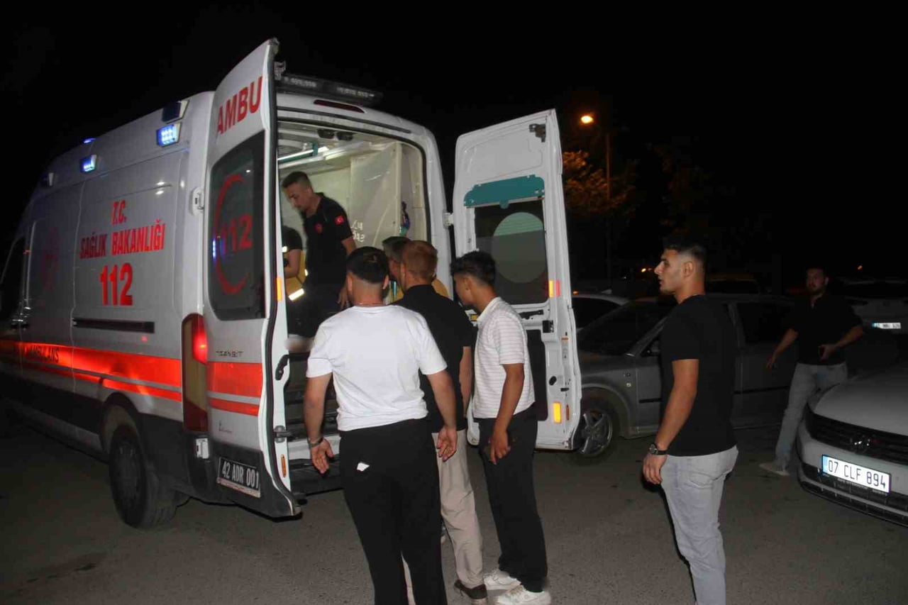 OLAYDA 16 YAŞINDAKİ A.Ş. İLE 17 YAŞINDAKİ A.T. VÜCUTLARININ ÇEŞİTLİ BÖLGELERİNE ALDIKLARI BIÇAK...