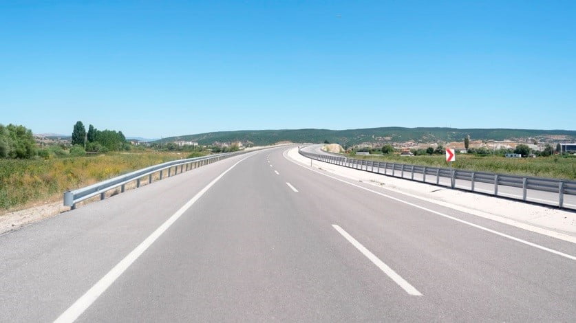 ÖMERBEY TARAFINDA ÇEVRE YOLU