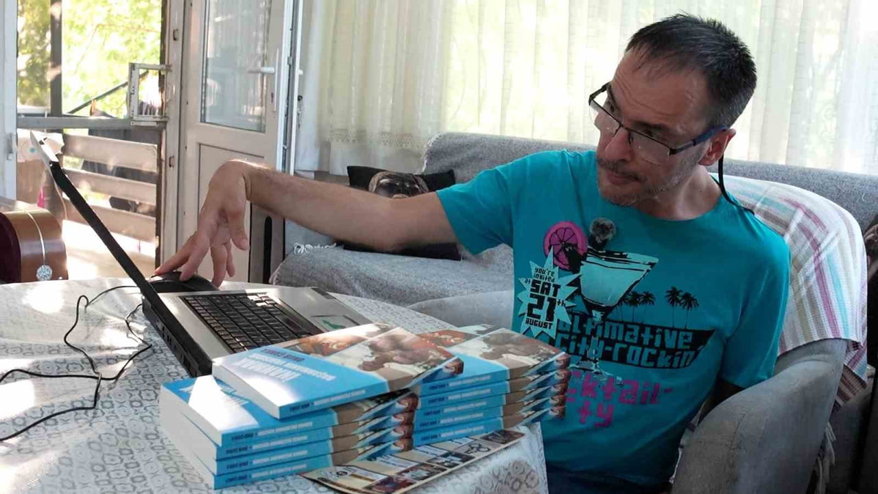 ONUR ÇANKA, "İNANMAK BAŞARMANIN YARISIDIR" ADLI ŞİİR KİTABINI YAYIMLADI