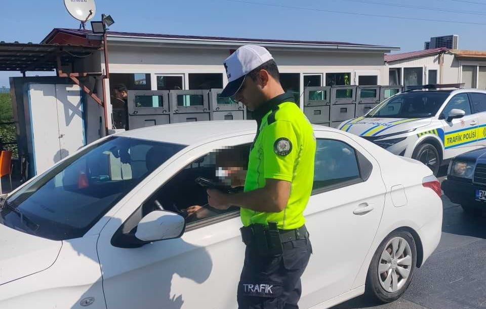 ORDU’DA TRAFİK EKİPLERİNCE SON BİR HAFTADA YAPILAN DENETİMLERDE 16 BİN 657 ARAÇ VE SÜRÜCÜSÜ...