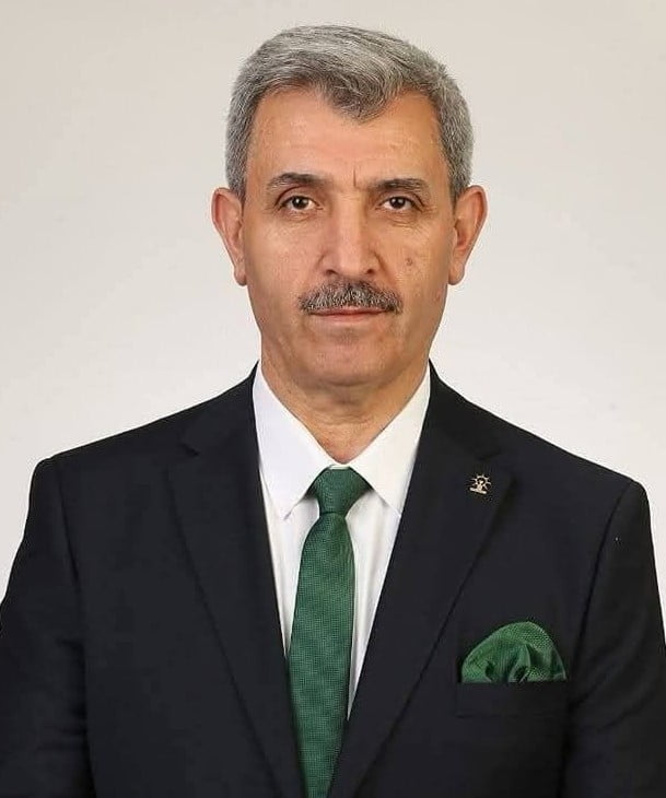 ORHANGAZİ BELEDİYE BAŞKAN  YARDIMCISI İBRAHİM ALTUNTAŞ, BELEDİYEDEKİ MAKAMINDA RAHATSIZLANMASININ...