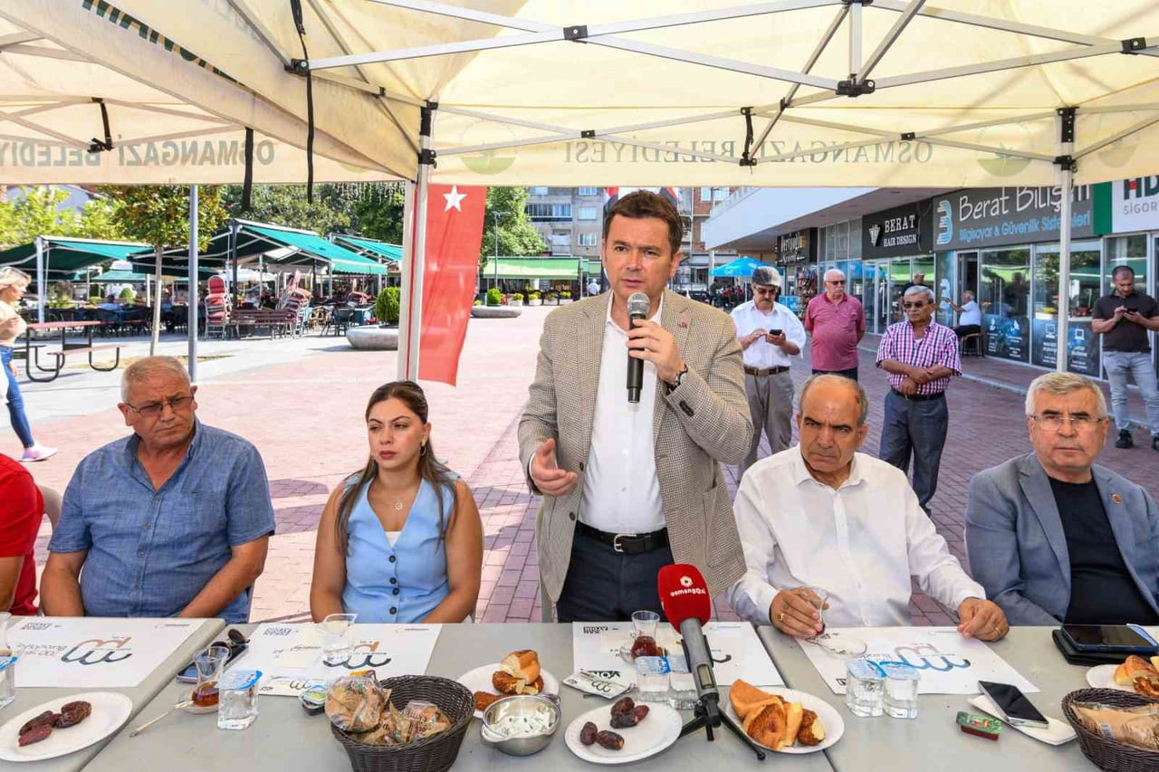 OSMANGAZİ BELEDİYE BAŞKANI ERKAN AYDIN, MAHALLE BULUŞMALARINA BİR YENİSİNİ DAHA EKLEYEREK DEMİRTAŞ...