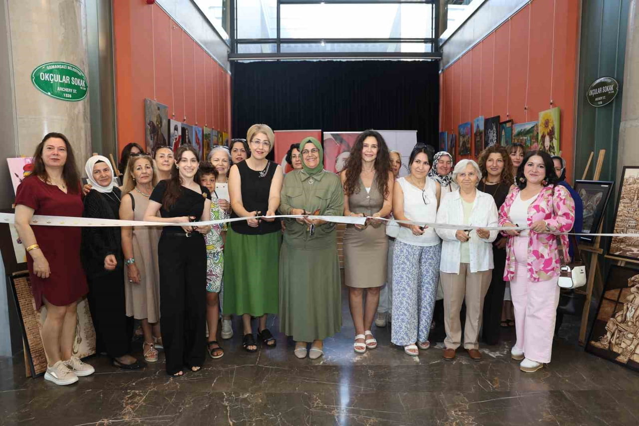 OSMANGAZİ BELEDİYESİ MESLEK EDİNDİRME KURSLARI (OSMEK) ELMASBAHÇELER KURS MERKEZİ KURSİYERLERİNİN...