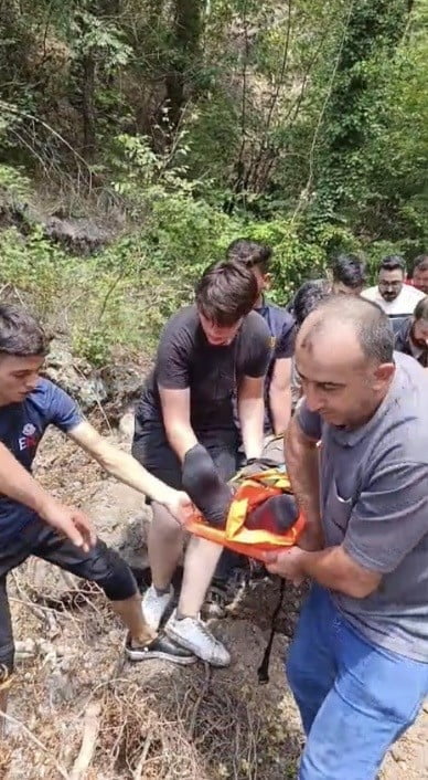 OSMANİYE’NİN DÜZİÇİ İLÇESİNDE İÇME SUYU BORUSU DÖŞEME ÇALIŞMASI SIRASINDA DENGESİNİ KAYBEDEREK...