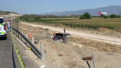 Otobanda araç yoldan çıktı, kulübesinde bekleyen bekçi kazada hayatını kaybetti