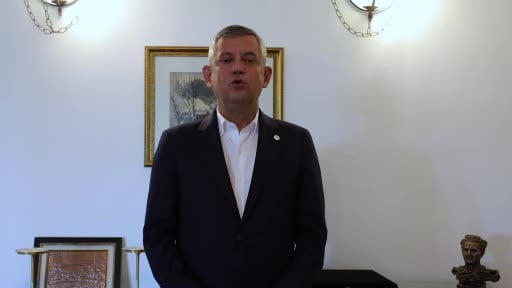 Özgür Özel, Yeni Parti için bağış kampanyası başladığını duyurdu