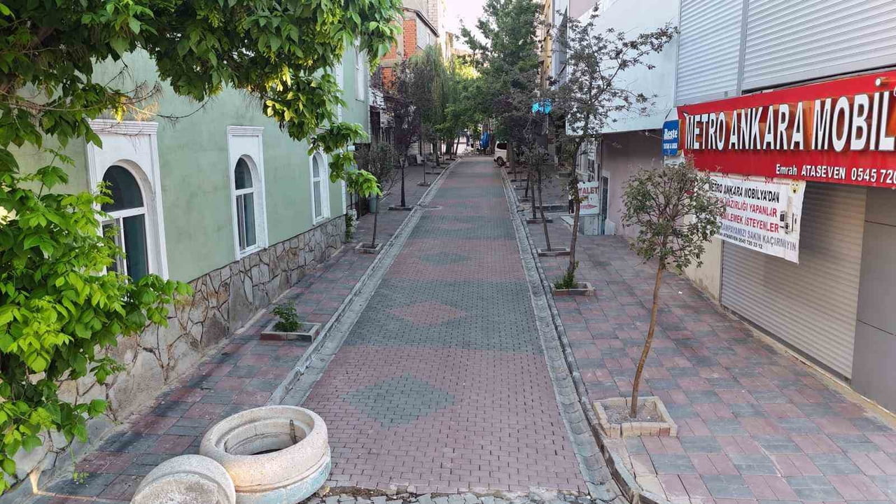 PATNOS’TA BUHARA ÇARŞISI YENİLENEN YÜZÜYLE VATANDAŞLARIN HİZMETİNDE