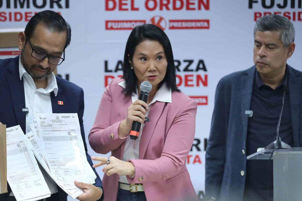 PERU ULUSAL SEÇİM KURULU, 7 HAZİRAN'DA İKİNCİ TURU DÜZENLENEN DEVLET BAŞKANI SEÇİMLERİNİ ESKİ...