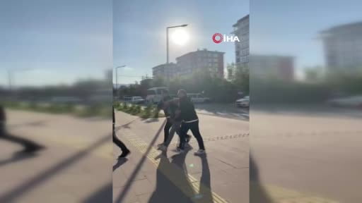 Polis 16 yıl 4 ay hapis cezası ile aranan şahsı yakaladı