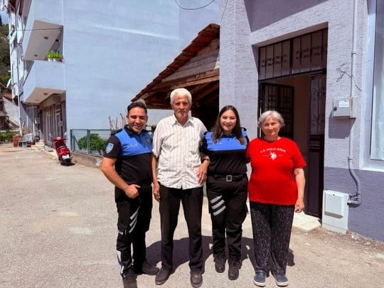 POLİSTEN GAZİLERE VEFA ZİYARETİ