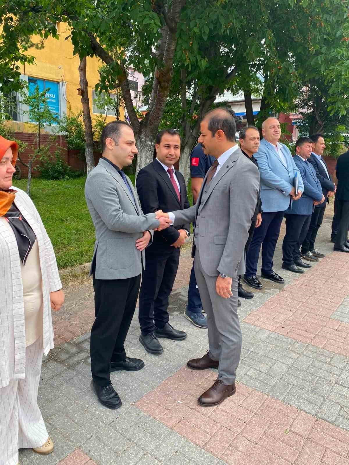 POSOF KAYMAKAMI BERTAN GÖREVİNE BAŞLADI. (OLGUN YILDIZ/ARDAHAN-İHA)