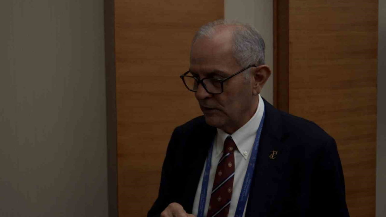 PROF. DR. MEHMET FARUK KÖSE