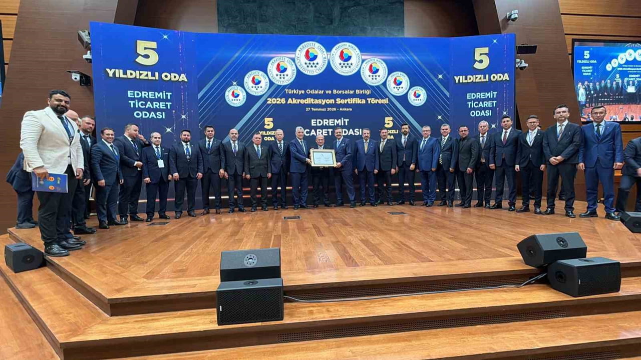 PROGRAMDA 5 YILDIZLI AKREDİTASYON BELGESİ ALAN EDREMİT TİCARET ODASI (ETO), HİZMET KALİTESİNİ...