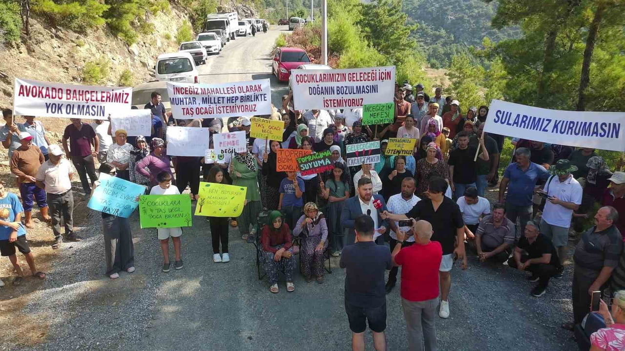 PROTESTOYA KATILANLAR, İNCEĞİZ MAHALLESİ'NİN ÖNEMLİ GEÇİM KAYNAKLARINDAN BİRİNİN TARIM OLDUĞUNU...